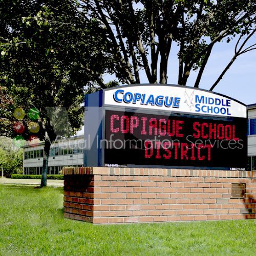 Copiague Middle School sign on lawn.